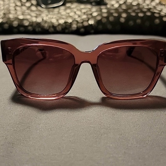Diff Bella II sunglasses Pink - Picture 2 of 5